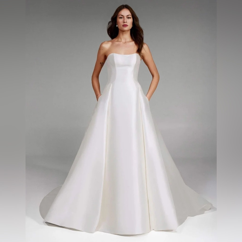 Pronovias Jory Wedding Gown